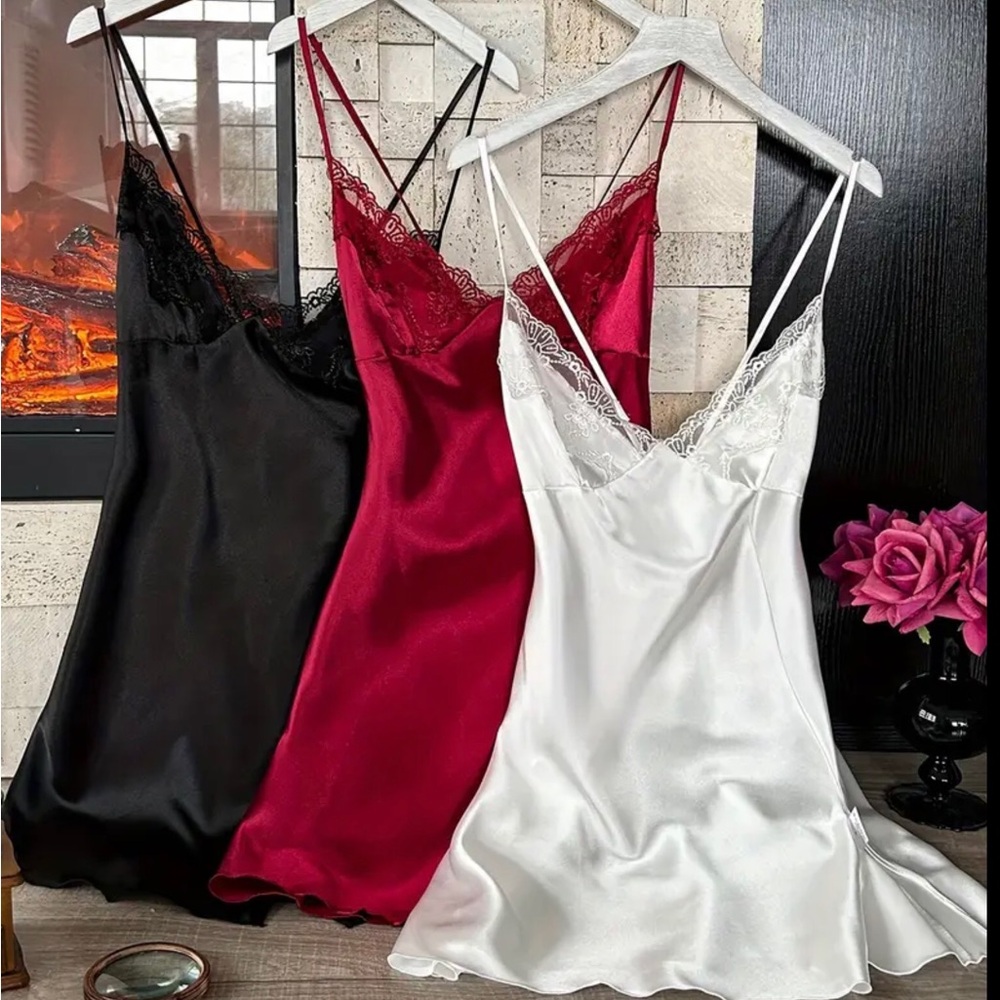 Elegant  Lace Trim Chemise - Black, Red, and White